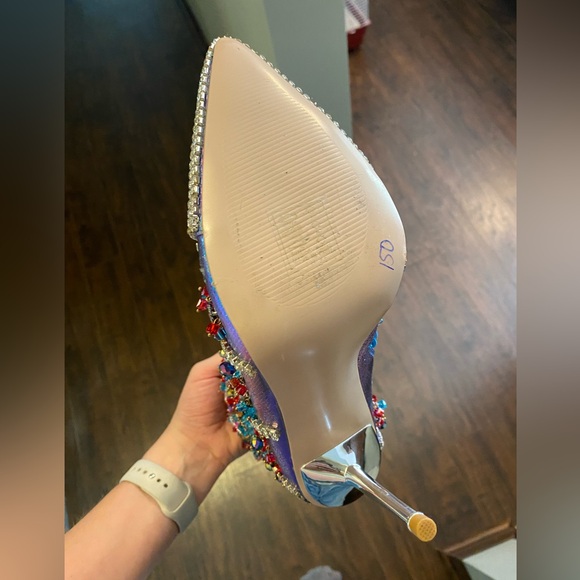 Azalea Wang Crisp Iridescent Art Deco Crystal and Beaded Dress Booties - Picture 2 of 4